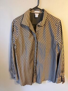 Chicos  Button down Shirt.  Black/Tan Stripe Wrinkle Resistant   Size 1